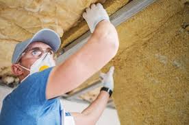 Best Batt and Roll Insulation  in Center Point, IA